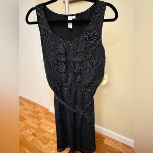 NWT EMMA & MICHELLE Elegant Black Polka Dot Dress
100% Polyester 
Sz 10
